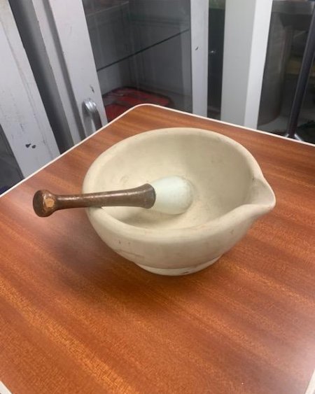 Pestle and Mortar 